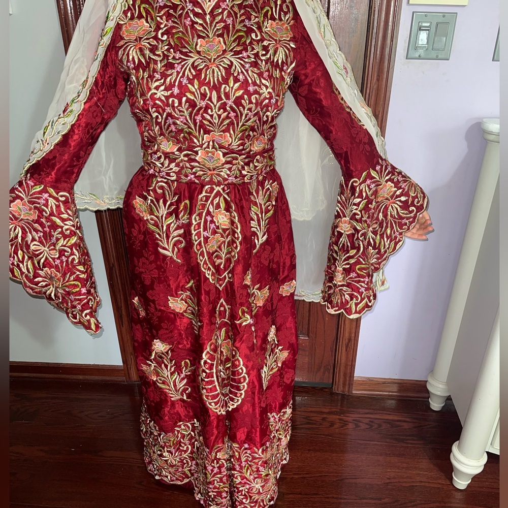 Custom Palestinian Turkish Thobe Embroidered